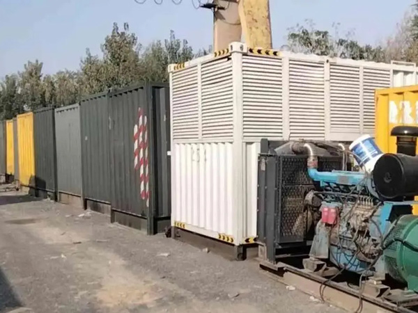 文昌200KW柴油发电机机组每小时油耗是多少?